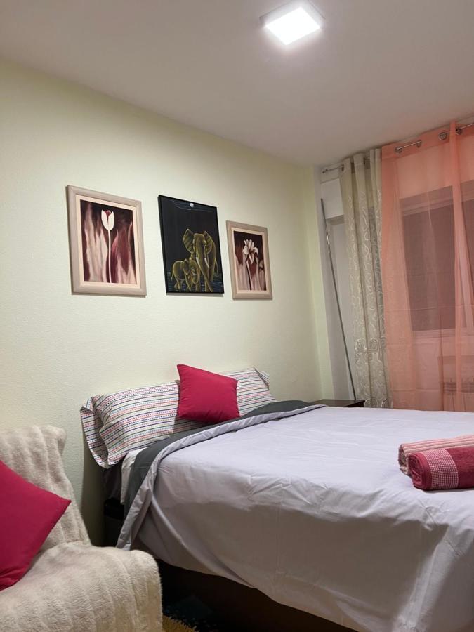 Aparment Legazpi Apartment มาดริด ภายนอก รูปภาพ